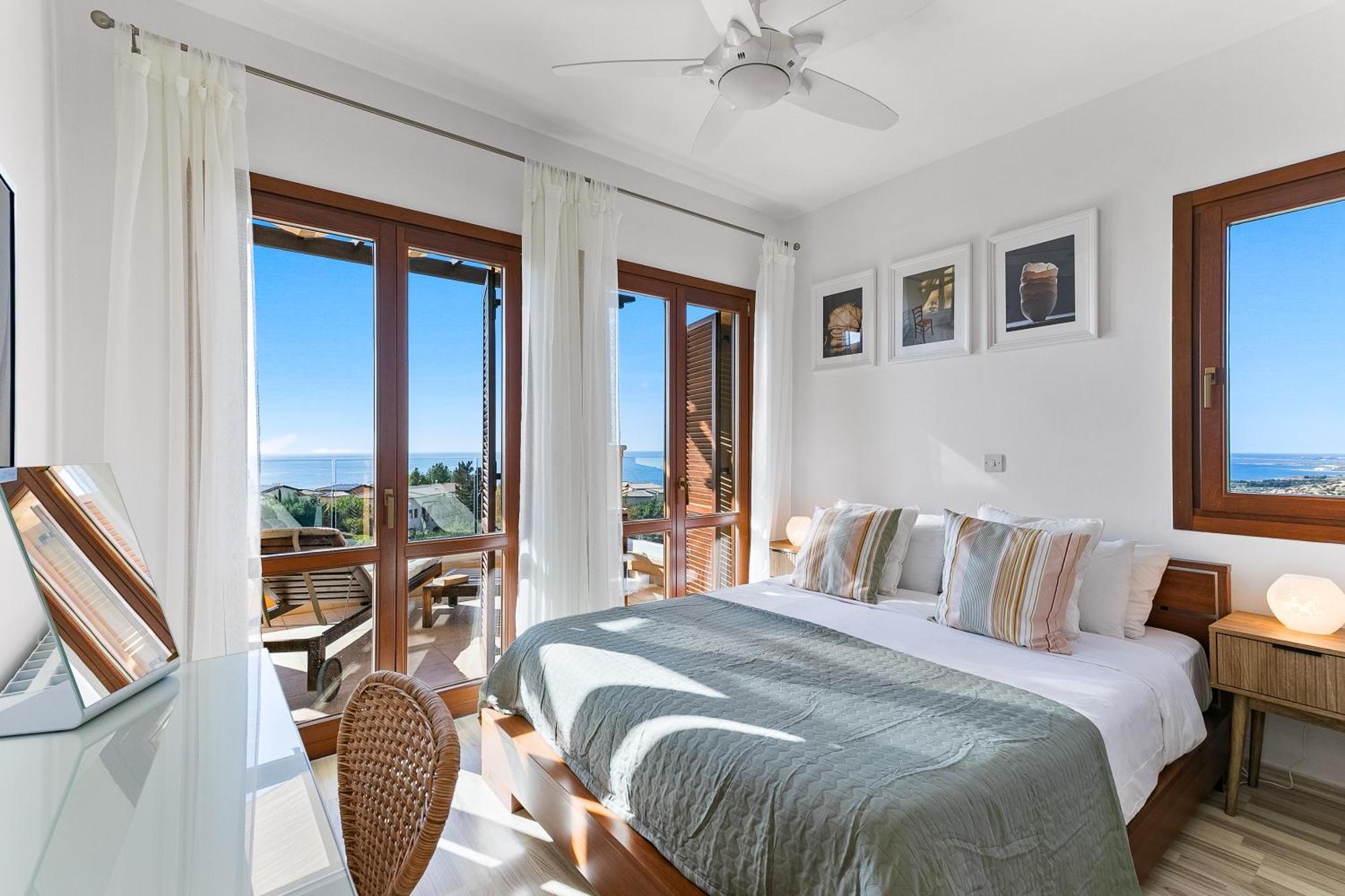 2 Bedroom Apartment Thalassa With Sea And Sunset Views, Aphrodite Hills Resort Kouklia Esterno foto