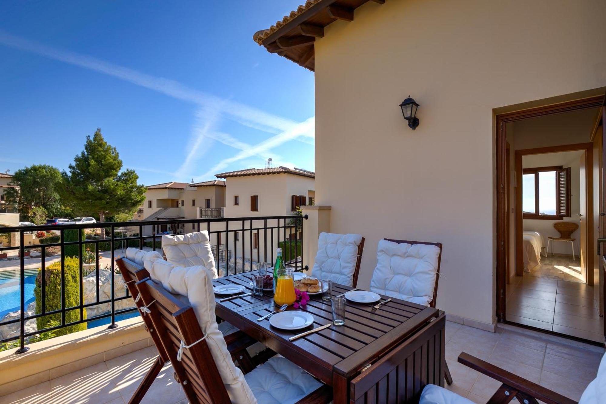 2 Bedroom Apartment Thalassa With Sea And Sunset Views, Aphrodite Hills Resort Kouklia Esterno foto