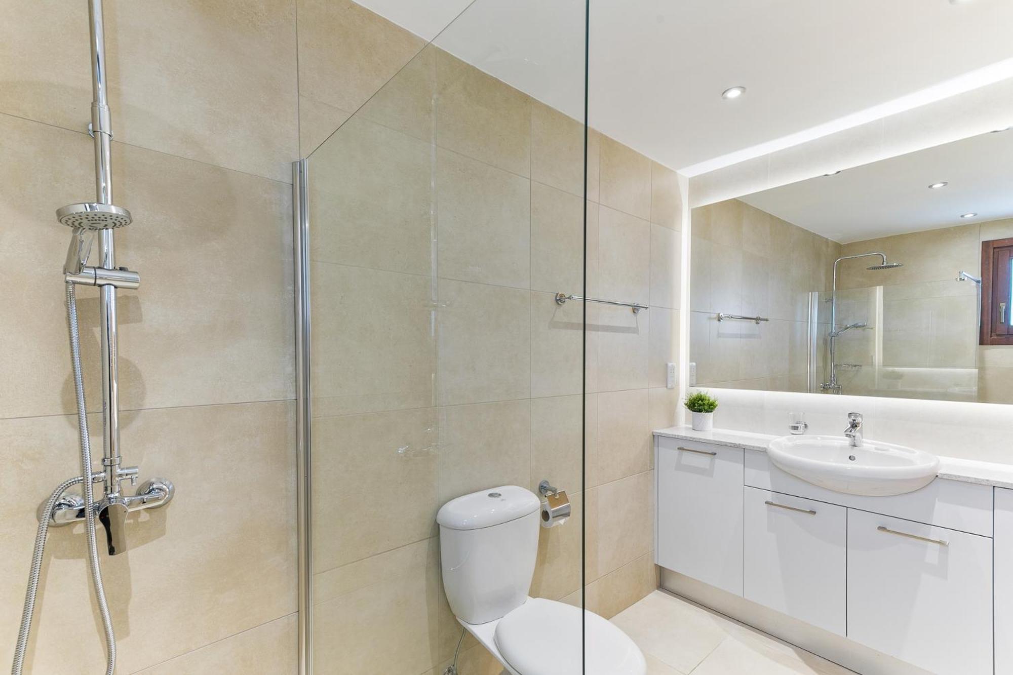 2 Bedroom Apartment Thalassa With Sea And Sunset Views, Aphrodite Hills Resort Kouklia Esterno foto