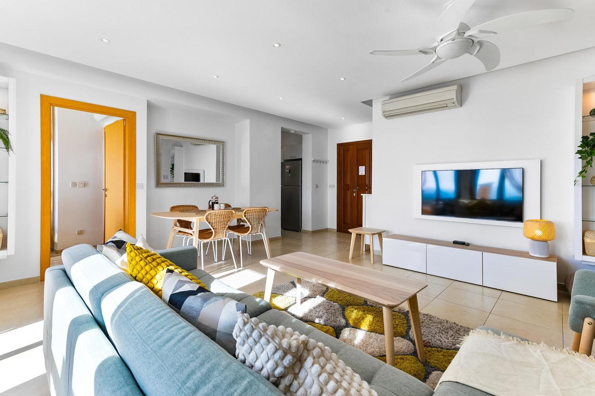 2 Bedroom Apartment Thalassa With Sea And Sunset Views, Aphrodite Hills Resort Kouklia Esterno foto
